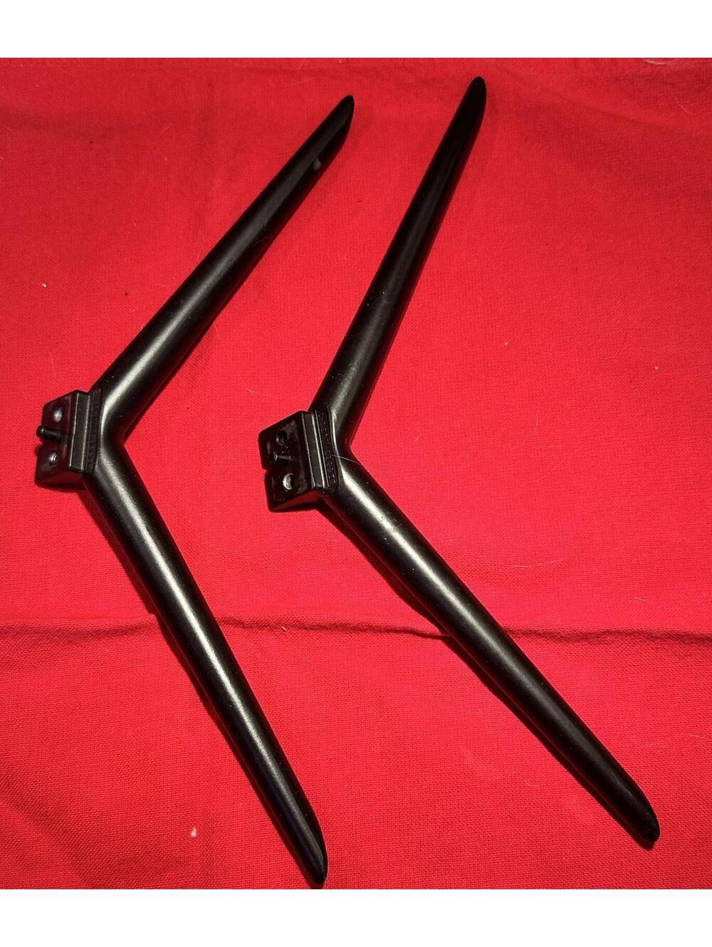 ONN 100012586 RCA RTR5527 LD5563-WJ30-01 TV Legs Stands WITHOUT SCREWS USED